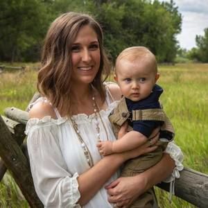 Meet your Posher, Emily